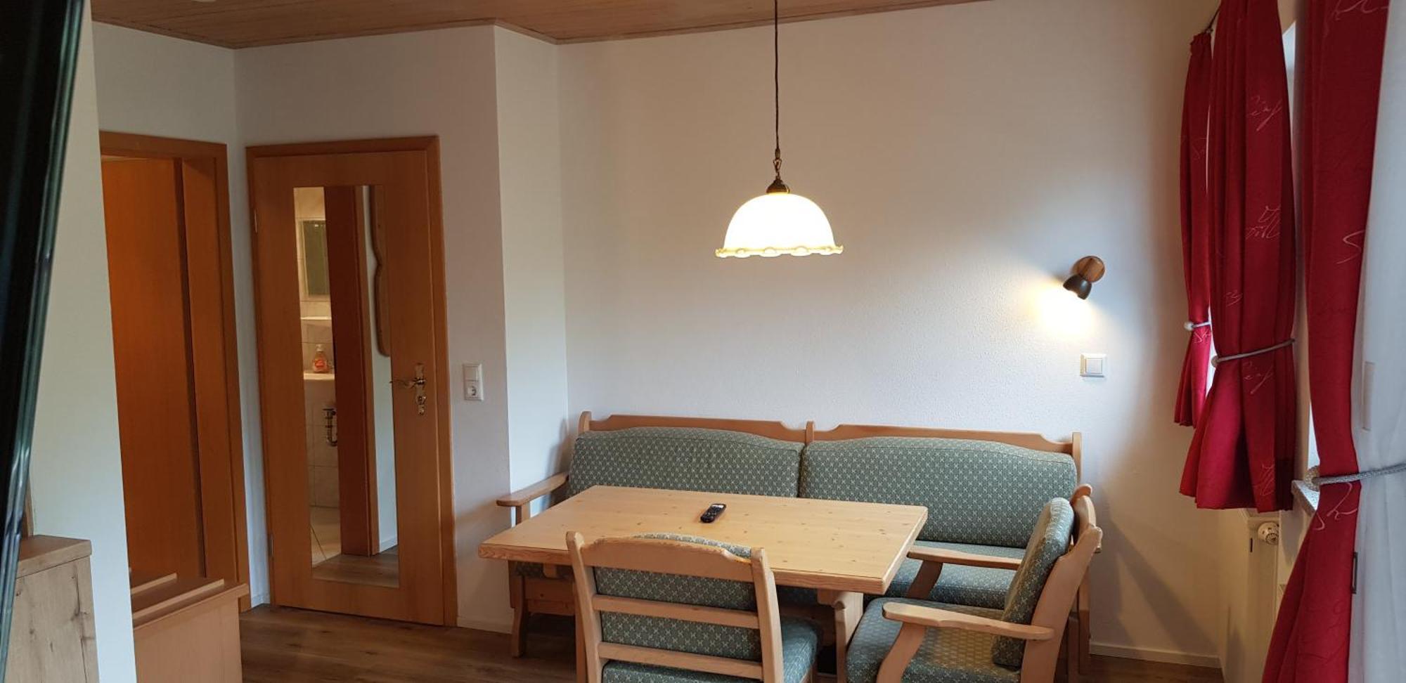 Gaestehaus Guggomos "Hopfen Am See" Füssen Szoba fotó