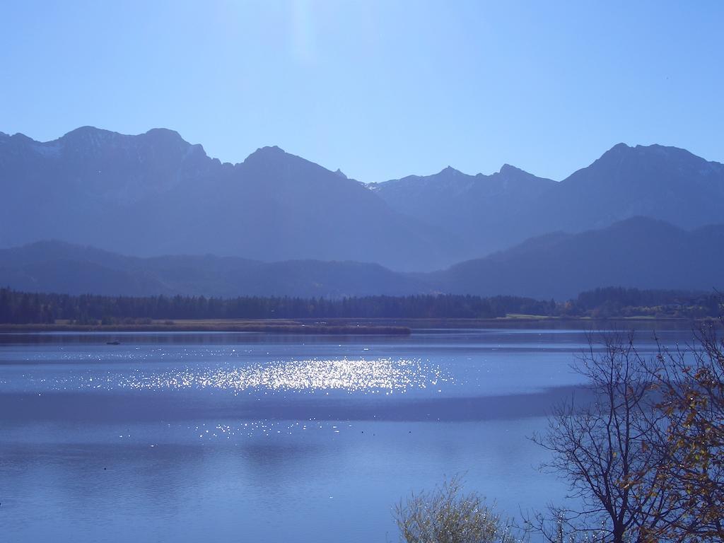 Gaestehaus Guggomos "Hopfen Am See" Füssen Szoba fotó
