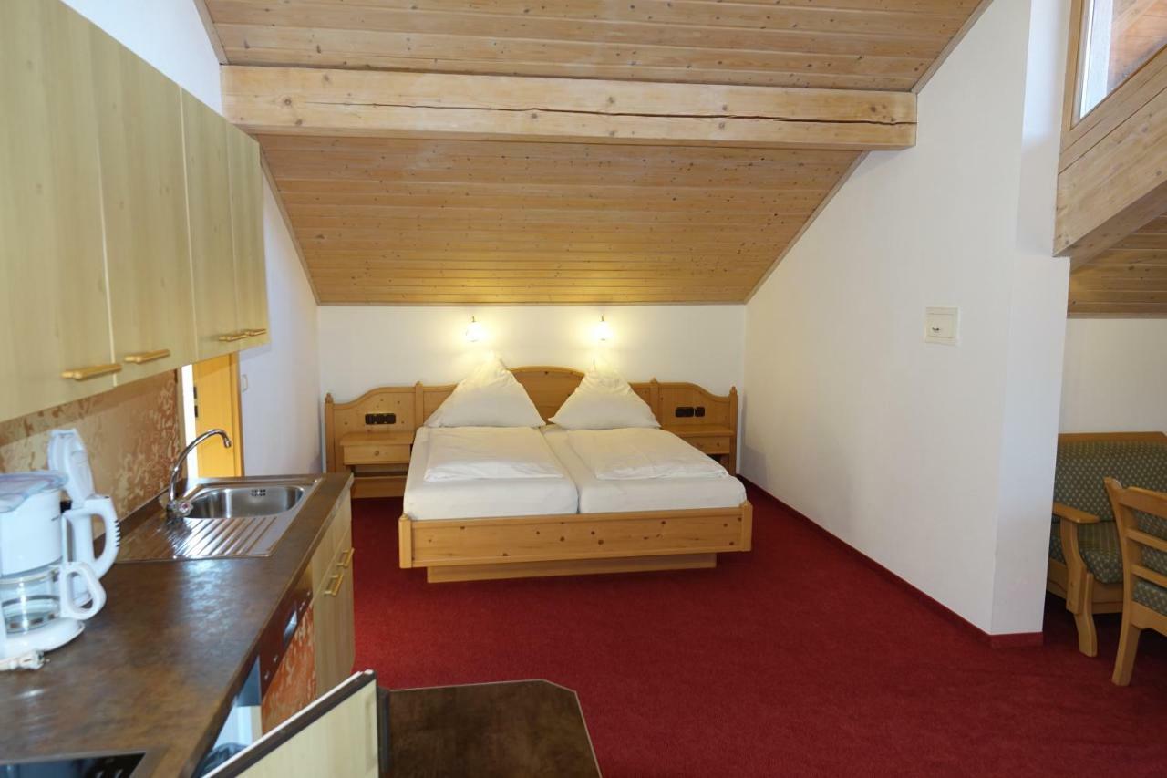 Gaestehaus Guggomos "Hopfen Am See" Füssen Kültér fotó
